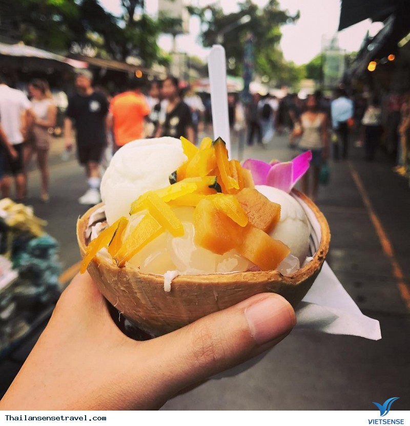 The Camp nơi có ẩm thực đường phố Bangkok hấp dẫn - Ảnh 1 The Camp nơi có ẩm thực đường phố Bangkok hấp dẫn - Ảnh 1