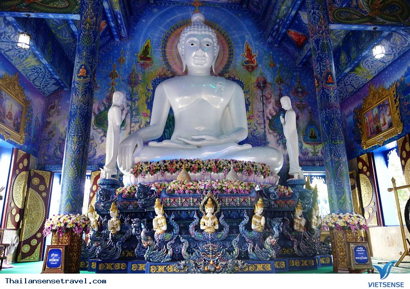 Ngất Ngây Trước Vẻ Đẹp Lạ Của Ngôi Đền Xanh Ở Thái Lan - Ảnh 7