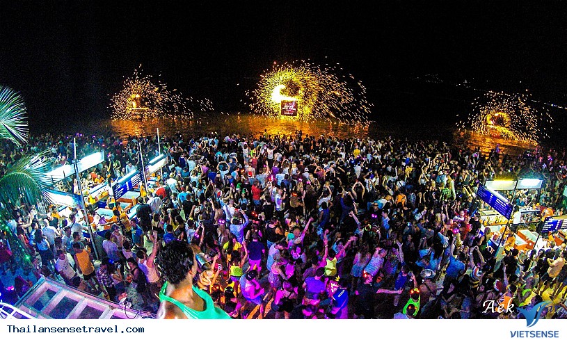 Bữa tiệc lớn nhất Đông Nam Á hội trăng tròn trên đảo Koh Phangan, Thái Lan [Fullmoon party] - Ảnh 4