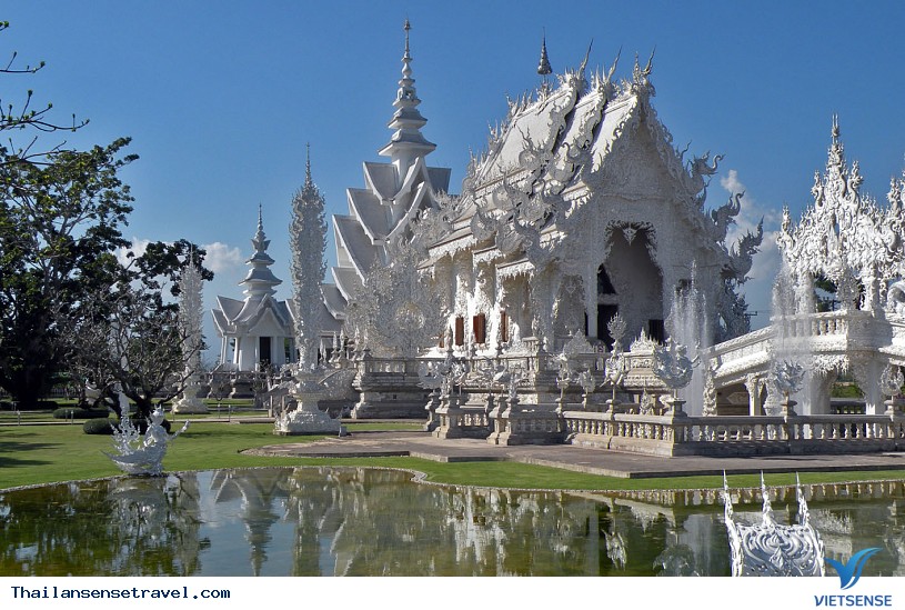 Đền trắng Wat Rong Khun