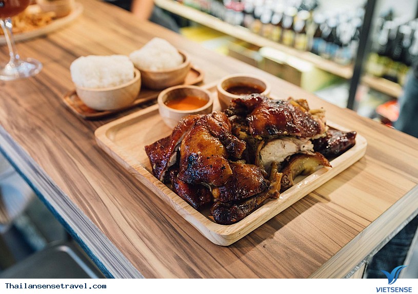 Moo Dad Diew (Thịt lợn khô) Moo Dad Diew (Thịt lợn khô)