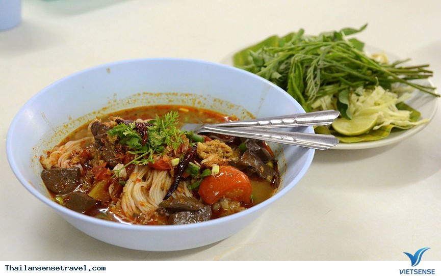 Đừng bỏ lỡ món Khanom Chin