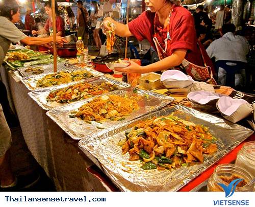 Ẩm  Thực Đường Phố