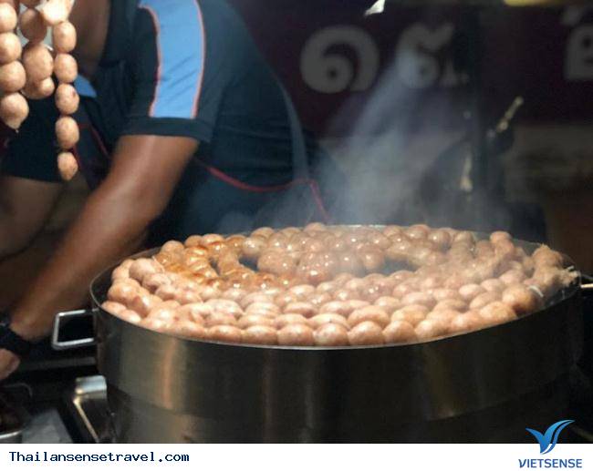 Xúc xích Đông Bắc