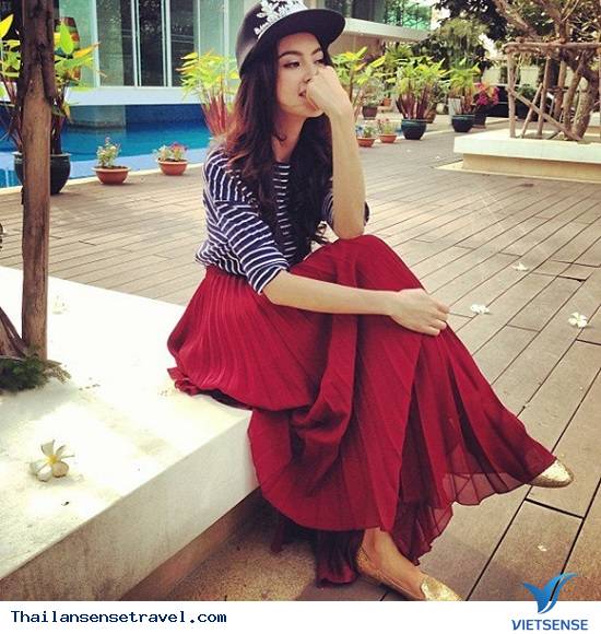 Ma nữ đẹp nhất Thái Lan mặc váy lụa chữa dáng cò hương