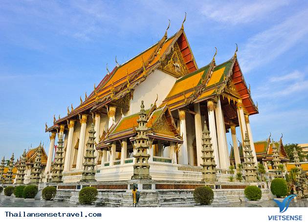 Ngôi chùa cổ Wat Suthat Ngôi chùa cổ Wat Suthat