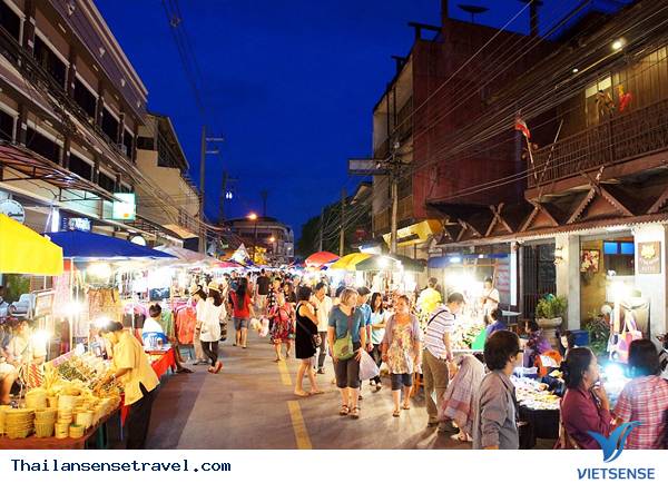 Khu phố đi bộ Chiang Mai