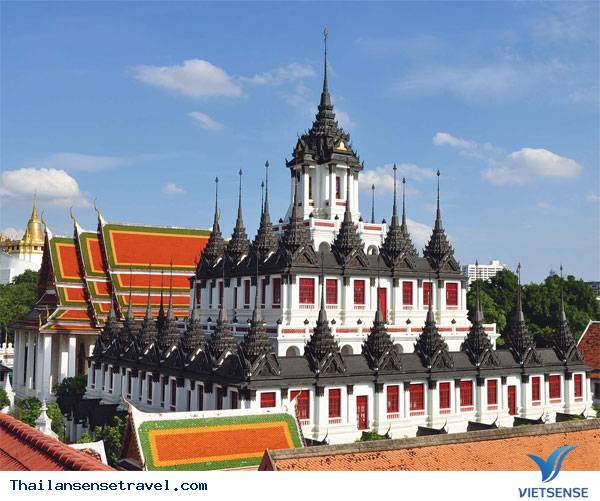 Chùa Ratchanaddaram