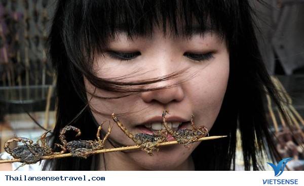 Đến Thái Lan ăn côn trùng - Ảnh 2