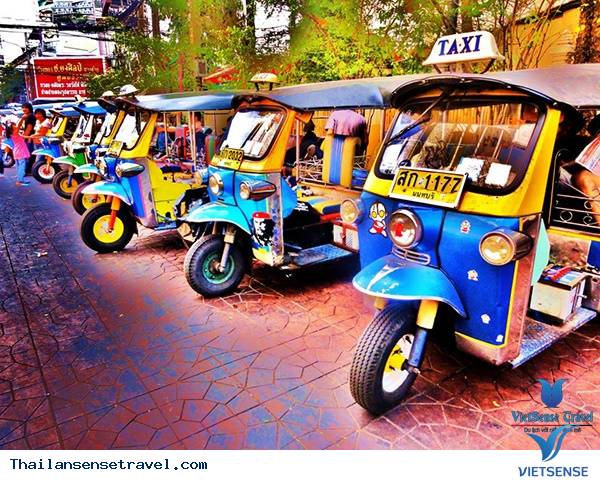 xe tuk tuk