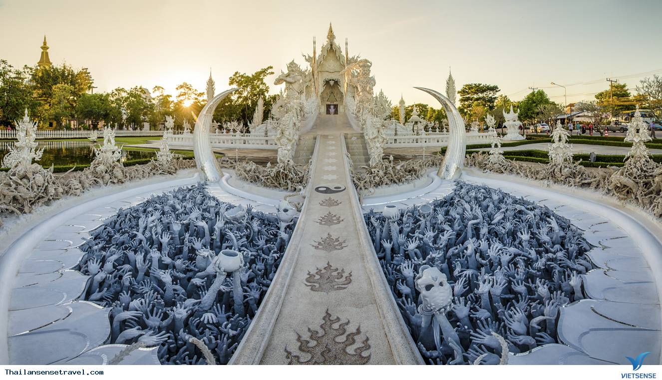Đền Wat Rong Khun ở Thái Lan - Ảnh 1