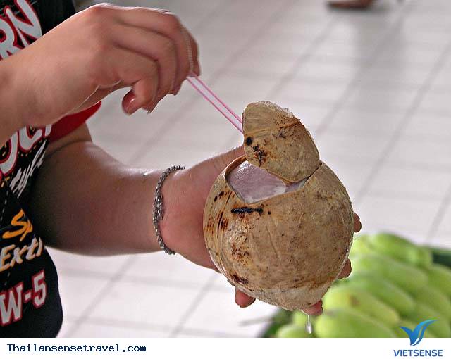 Dừa nướng – Món ăn độc đáo của Thái Lan - Ảnh 4