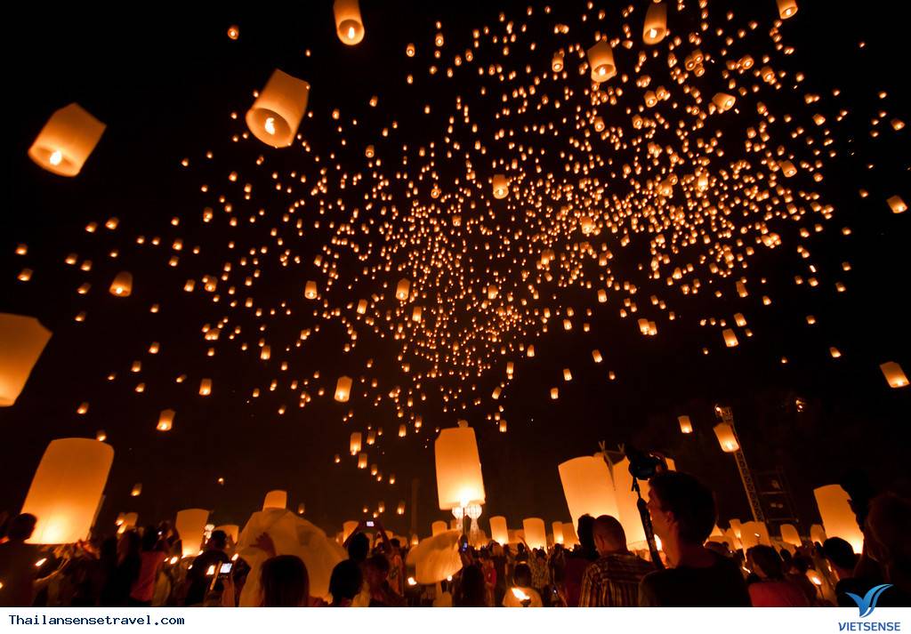 Loi Krathong - Lễ hội độc đáo của Thái Lan - Ảnh 1 Loi Krathong - Lễ hội độc đáo của Thái Lan - Ảnh 1