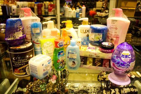 Hàng thời trang và mỹ phẩm Thái Lan Hàng thời trang và mỹ phẩm Thái Lan