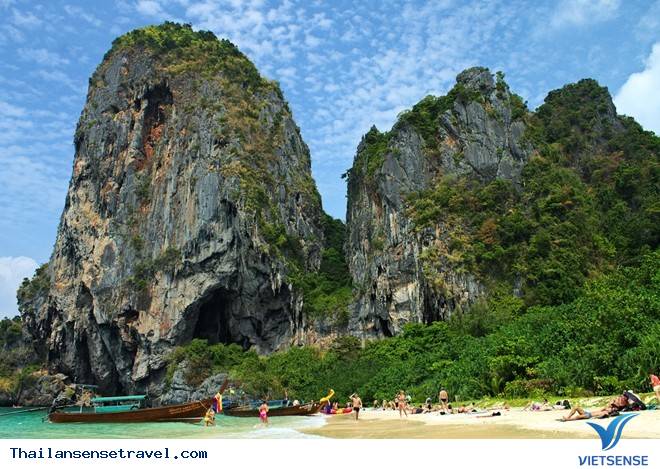 Điểm đến hấp dẫn không kém Bangkok - Ảnh 1 Điểm đến hấp dẫn không kém Bangkok - Ảnh 1