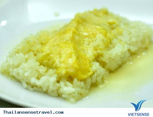 Khao Neow Toorien – Xôi sầu riêng