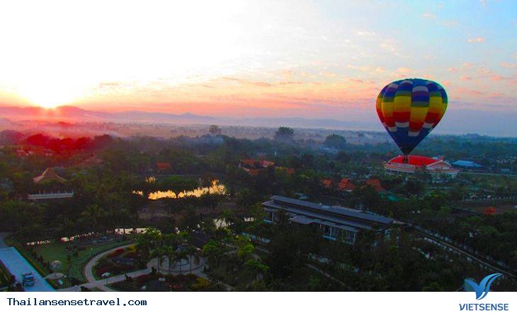 Chiêm ngưỡng thành phố trên khinh khí cầu