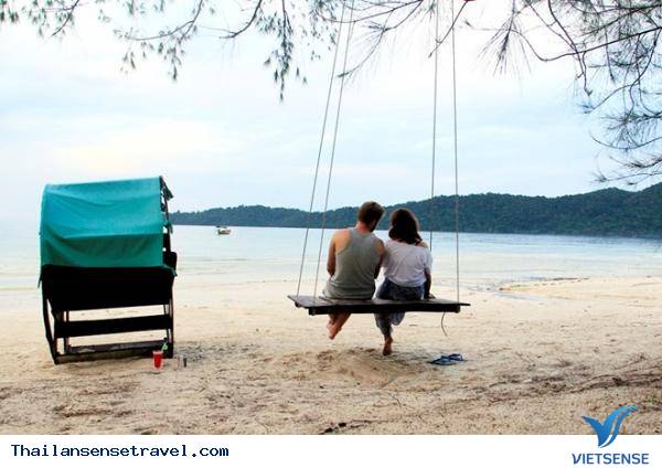 khu thăm quan ở đảo Koh Rong.Ngày 3 và 4: Koh Rong Samloem