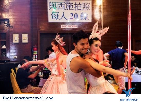 Sờ ngực Vũ Công Thái Lan chỉ cần 10K - Ảnh 1 Sờ ngực Vũ Công Thái Lan chỉ cần 10K - Ảnh 1