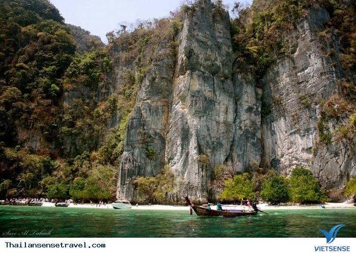 Di chuyển trên Koh Phi Phi Di chuyển trên Koh Phi Phi