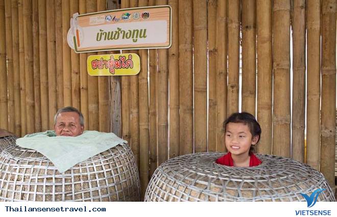 Trải nghiệm cách xông hơi độc đáo ở Thái Lan - Ảnh 1 Trải nghiệm cách xông hơi độc đáo ở Thái Lan - Ảnh 1