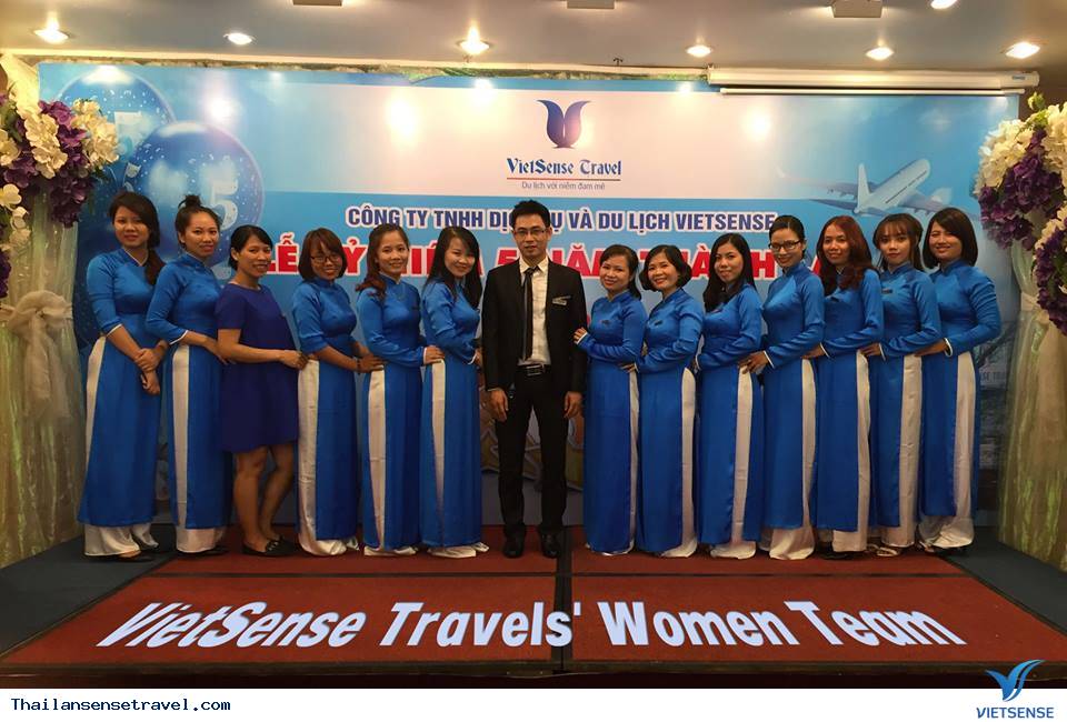 VietSense Travel Hân Hoan Kỷ Niệm 5 Năm Thành Lập Công ty - Ảnh 16 VietSense Travel Hân Hoan Kỷ Niệm 5 Năm Thành Lập Công ty - Ảnh 16