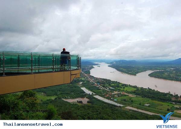 Cầu chữ U, tỉnh Nong Khai